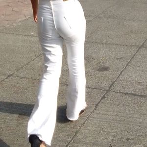 WHITE BOOTCUT JEANS