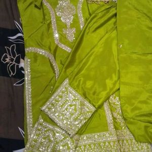 New designer Partywear Kurta Set