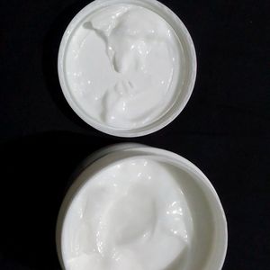 Foot Cream - Soothes Cracks And Moisturizes