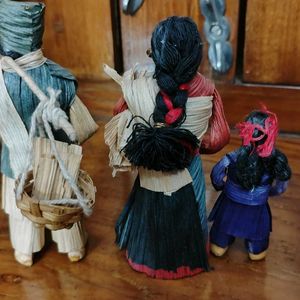 Nepali Dolls Set