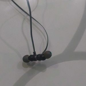 Boat Bluethooth Earphones One Ear Not Working