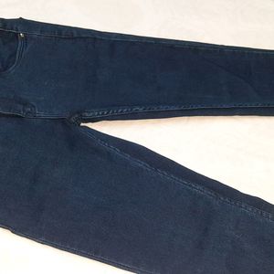 ☆Dark Blue Skinny Jeans☆