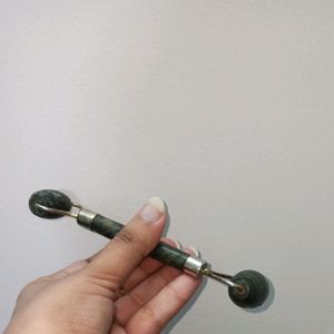 Jade Roller { For SKIN CARE }