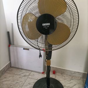 USHA Three Fan Speed Modes Black | 40 cm