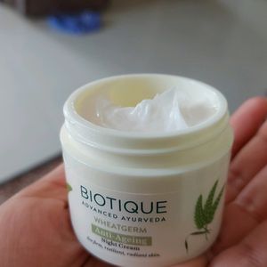 Biotique Anti Ageing Night Cream