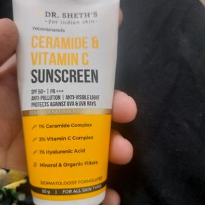 Ceramides And Vitamin C Sunscreen