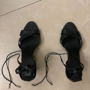 Black Heels  Charles And Keith