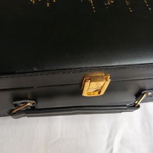 Laxme Trousseau Box