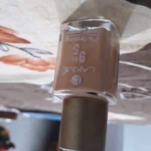 9-5  liquid foundation