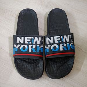 Trendy New York Printed Slide Size -7