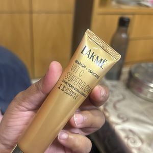 Lakme vitC super glow primer