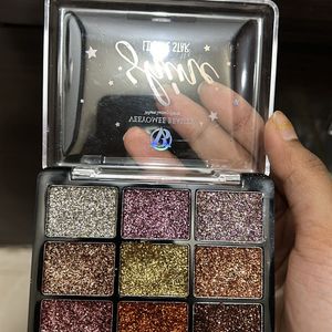 Eye Shadow Palette Glittery