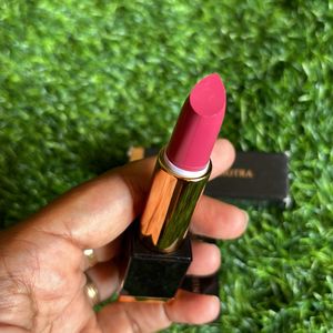 Manish Malhotra Hi Shine Lipstick