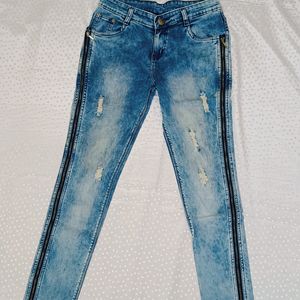 Stretcheble Jeans With Side Chains