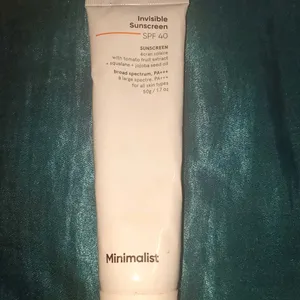 Minimalist Sunscreen With SpF 40