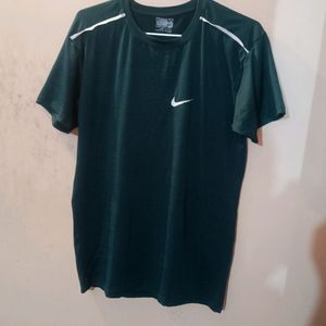 Green Active Tshirt