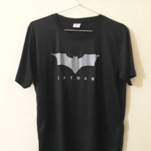 "Batman Black Logo T-Shirt"