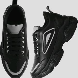 New Black Sneakers