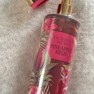 Pineapple High🌴Tropic Nectar By Victoria’s Secret