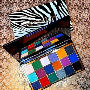 Makeup Revolution London Wild Animal Eye Shadow