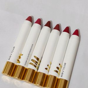 Moisturizing Matte Lip Crayon