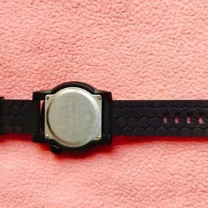 Brand New Fastrack Men Wrist Watch On Sell