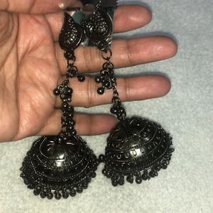 Black Metal Jhumki