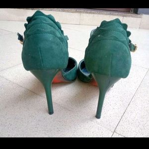 Bottle Green Heels👠