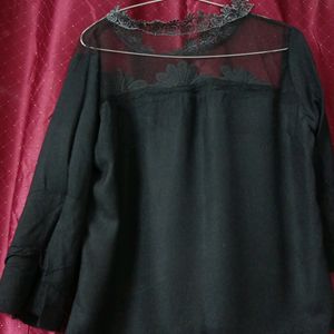 Black Net-shoulder Top