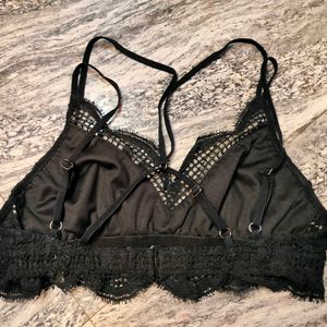 28 Bralette Bra