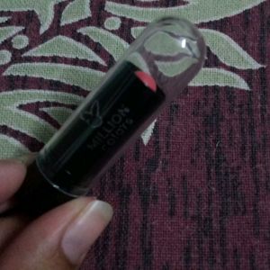 Million Colour Lipstick + Free Gift