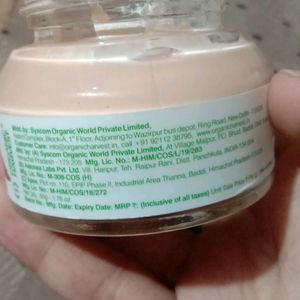 Organic Harvest Youthful Glow Face Cream..Age Redu