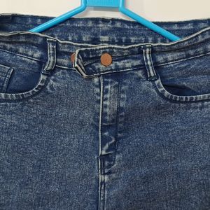 High Waist Straight Fit Jeans