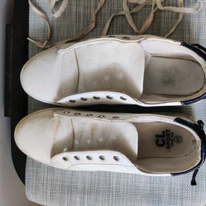 Women Sneakers - USED