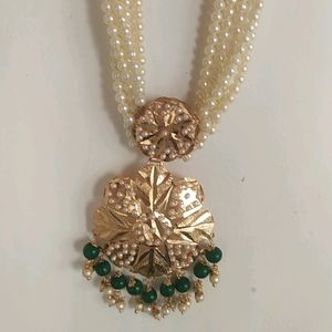 Green Pearl Necklace