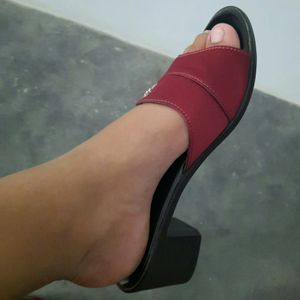 Size 37 And 38 Can Fit Easily