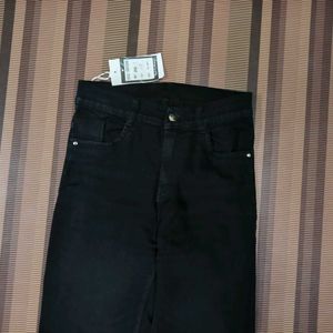 DG-4 Size-28 Straight Women Denim Jeans