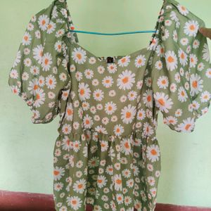 Lymio Green Floral Top