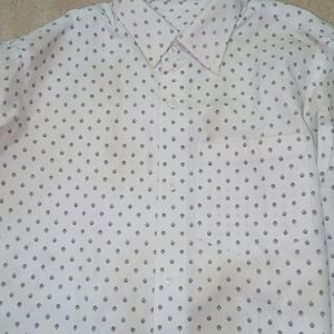 Best Snitched Tailored Small Size New Shirt...