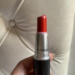 MAC “So Chaud” Lipstick