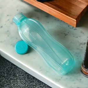 Tupperware Aquasafe Bottle