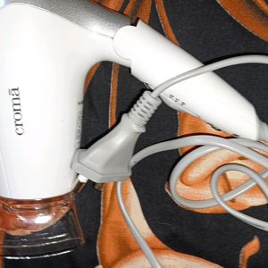 Croma 1200W Dual Voltage, Foldable Hair Dryer