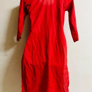 Red Kurti