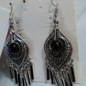 Black Urbanic Earings