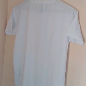 Zara T-shirt Brand New With Tag.