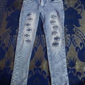 6 To 8 Years Girlstop And Jeans Set Very Pretty