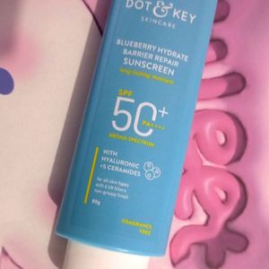 DOT & KEY SUNSCREEN 🩵