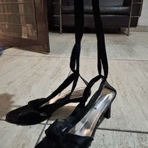 Ribbon Tie Heels