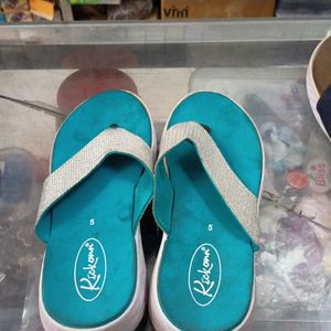 Kickonn Sea Color Slippers