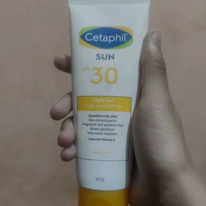 Cetaphil Sunscreen 🧴